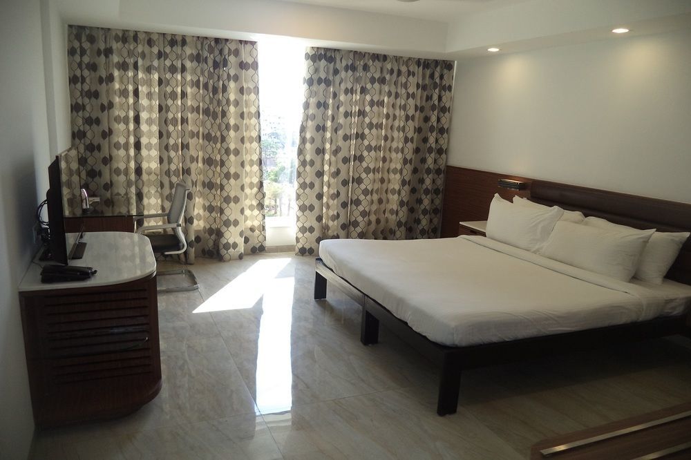 Hotel Sayaji Kolhapur Exterior foto